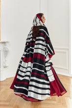 Load image into Gallery viewer, Rivelle abaya
