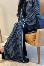 Load image into Gallery viewer, Linea abaya
