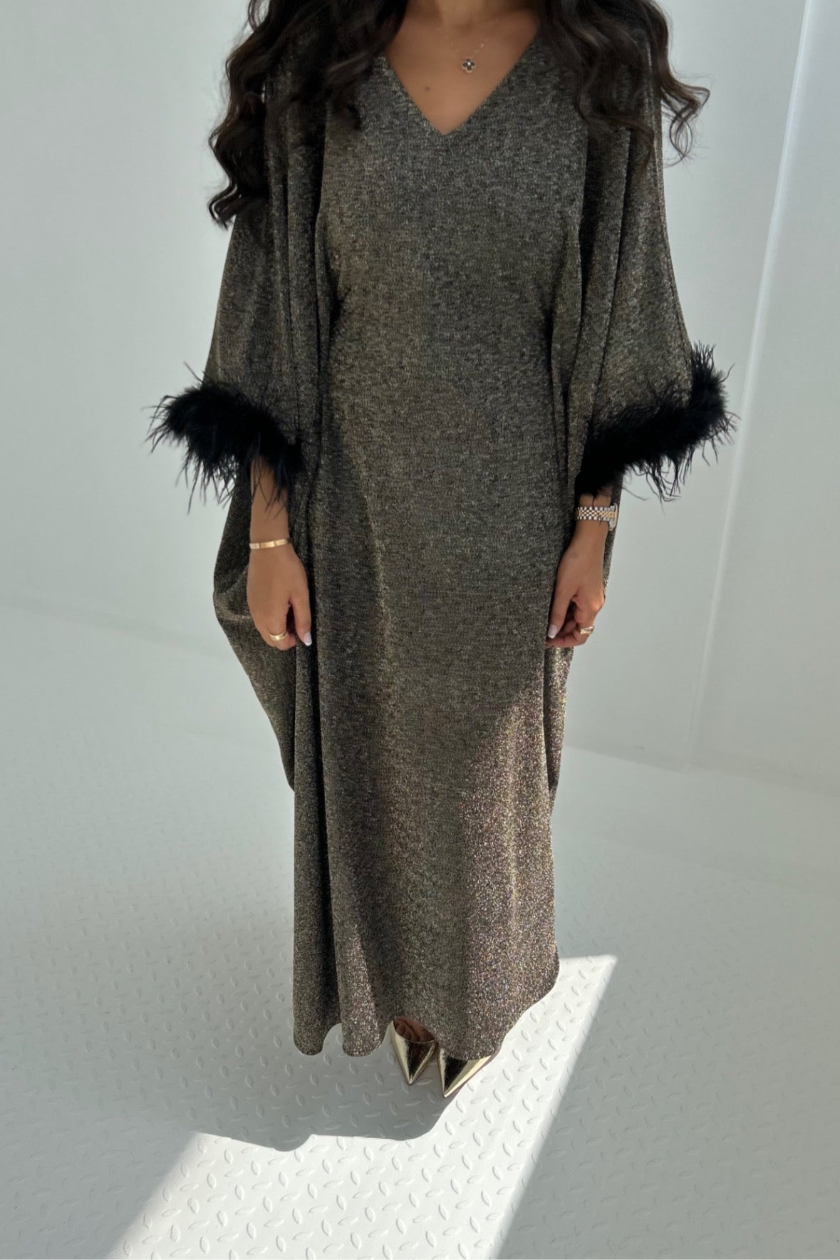 metallic feather dress Metallic feather dress – NUBES BOUTIQUE
