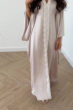 Load image into Gallery viewer, Durra dress
