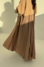 Load image into Gallery viewer, Trench abaya

