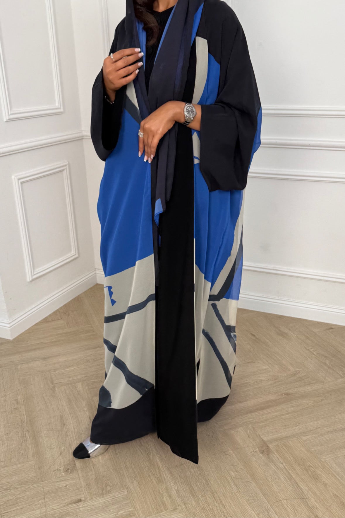 Loom abaya